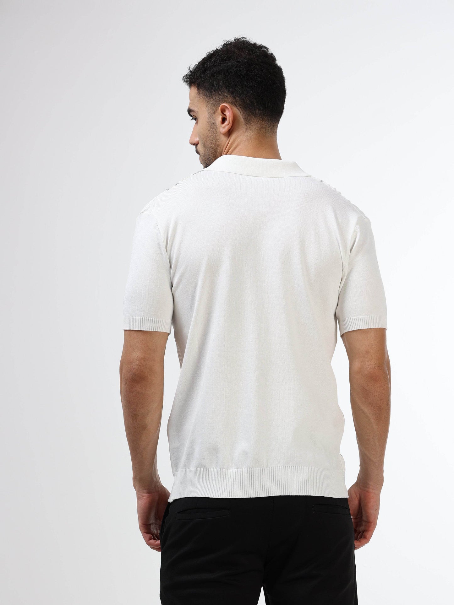 Vertical Stripe Flat-Knit Polo - White - ENGYNE