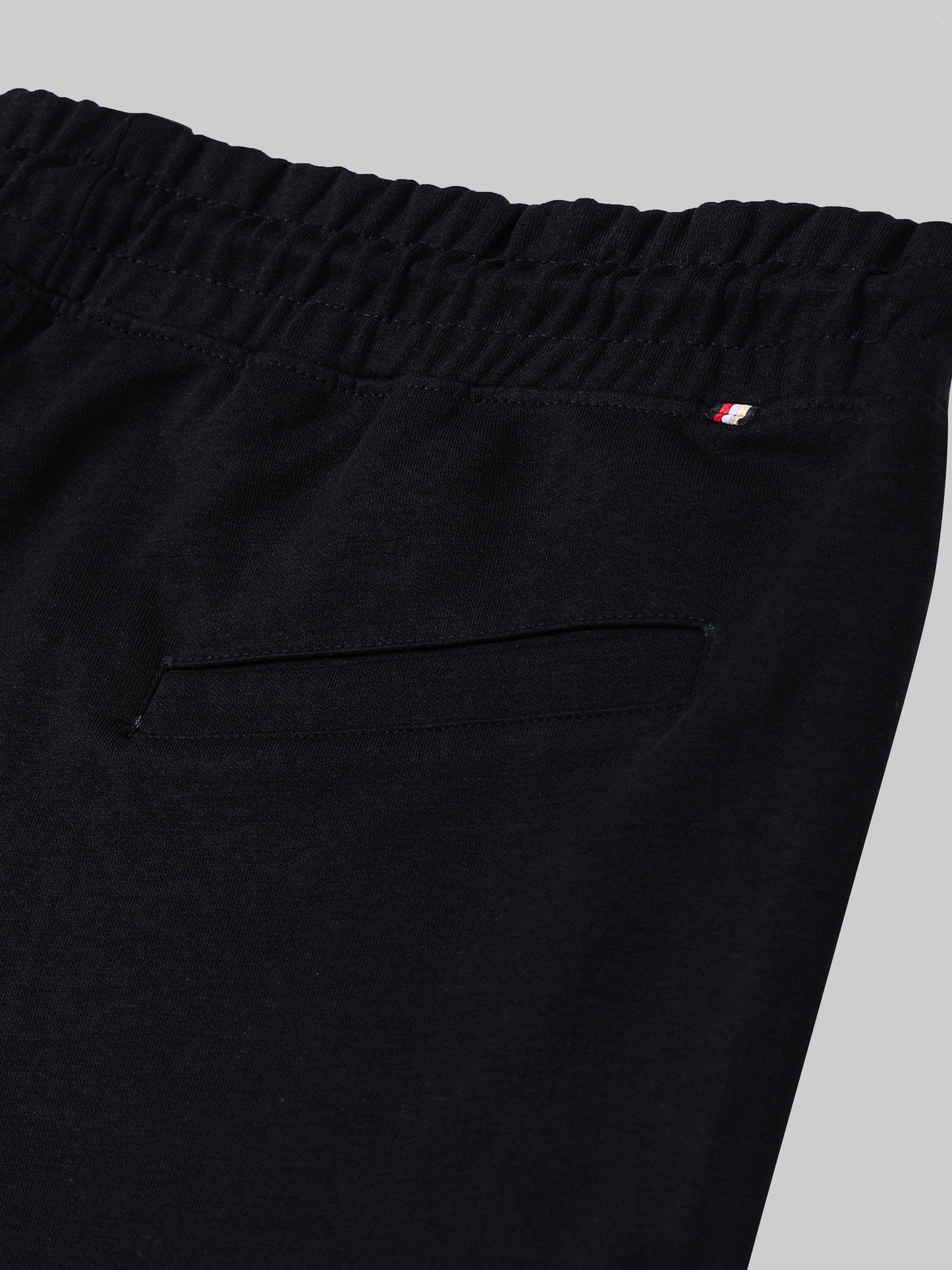 Engyne Essential Shorts with Contrast Iconic Emblem Logo in Rougen Cotton Elastane Loop Knit Black - ENGYNE