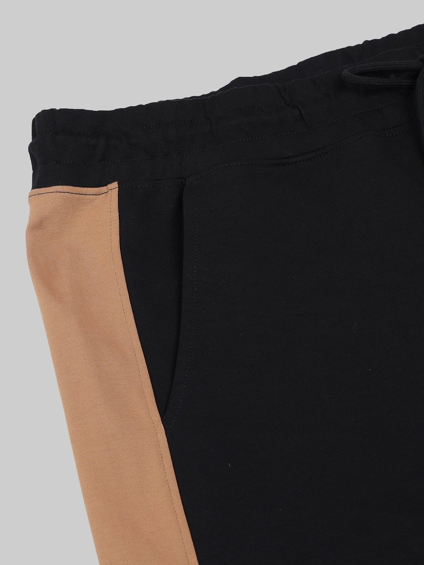 Engyne Contrast Cut & Sew Shorts – Rougen Lycra Loop Knit Black - ENGYNE