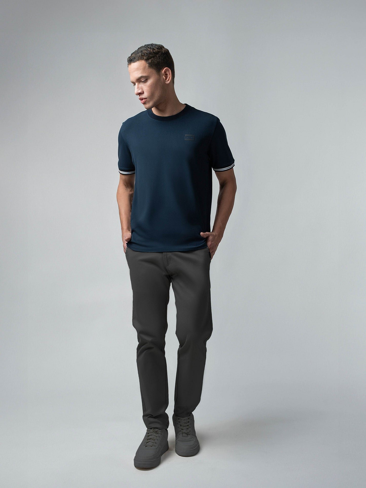 Supima Cotton Lycra Piqué with Enhanced Neck Rib and Flat-Knit Cuffs Navy T-shirt - ENGYNE