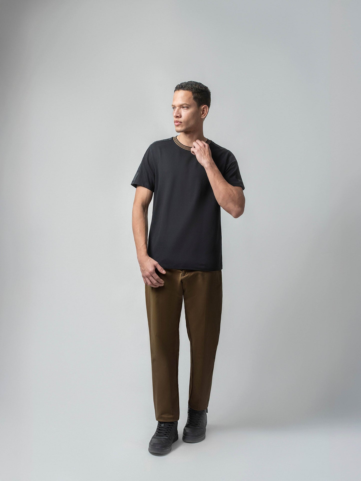 Rougen Cotton Lycra with Woven Shoulder Tape and Contrast Neck Rib Black T-shirt - ENGYNE