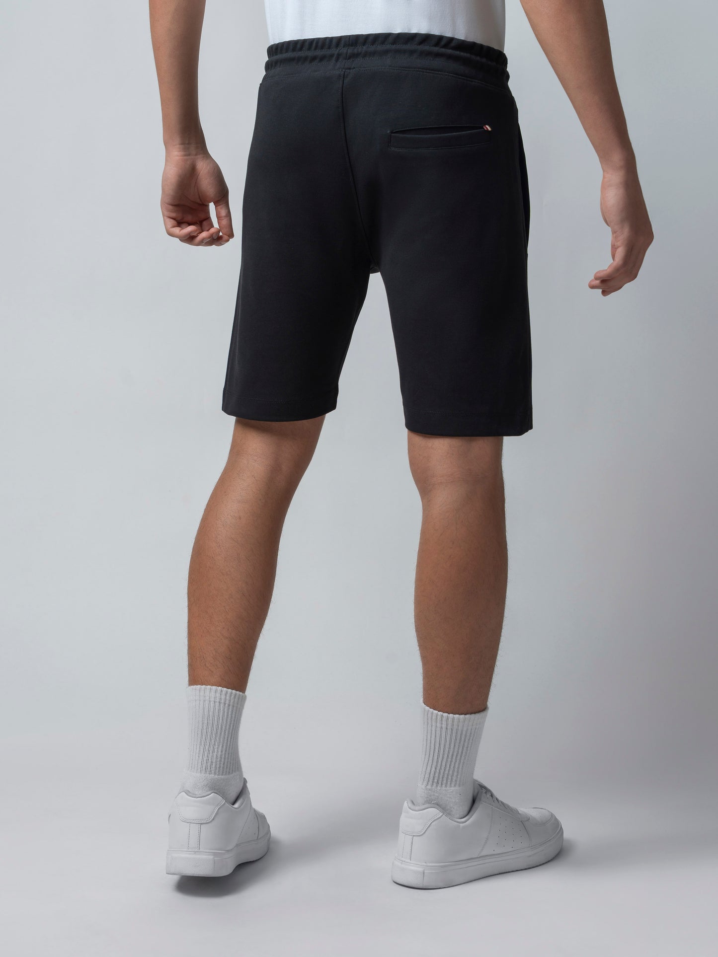 Engyne Black Short Men With Contrast Iconic Emblem Logo