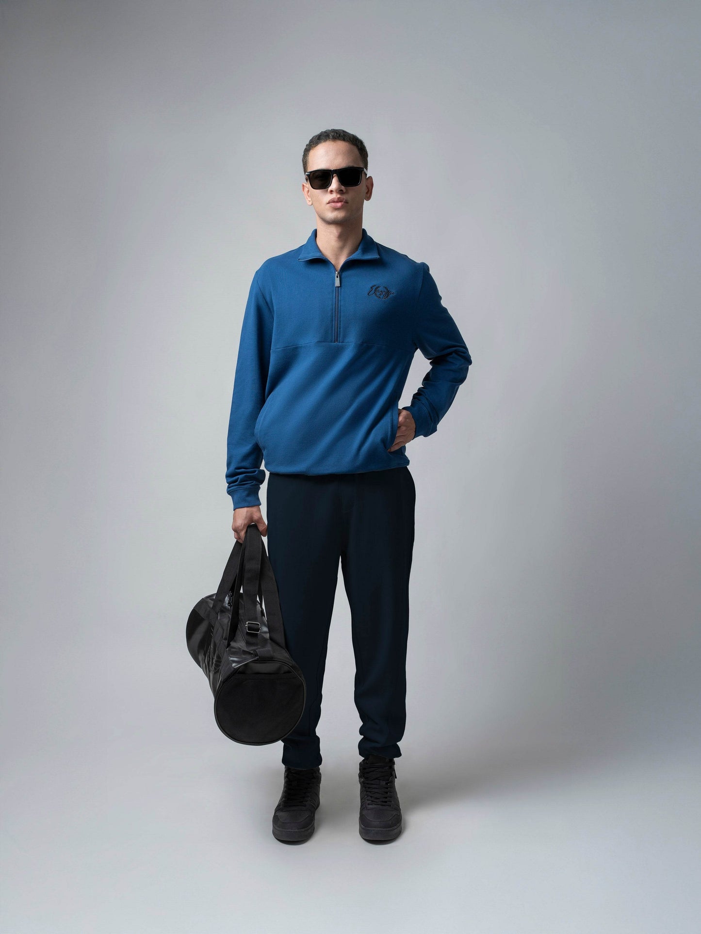 Half-Zip High Neck Sweatshirt with Contrast Tipped Cuffs and Silicon HD Chest Print Dark Blue - ENGYNE