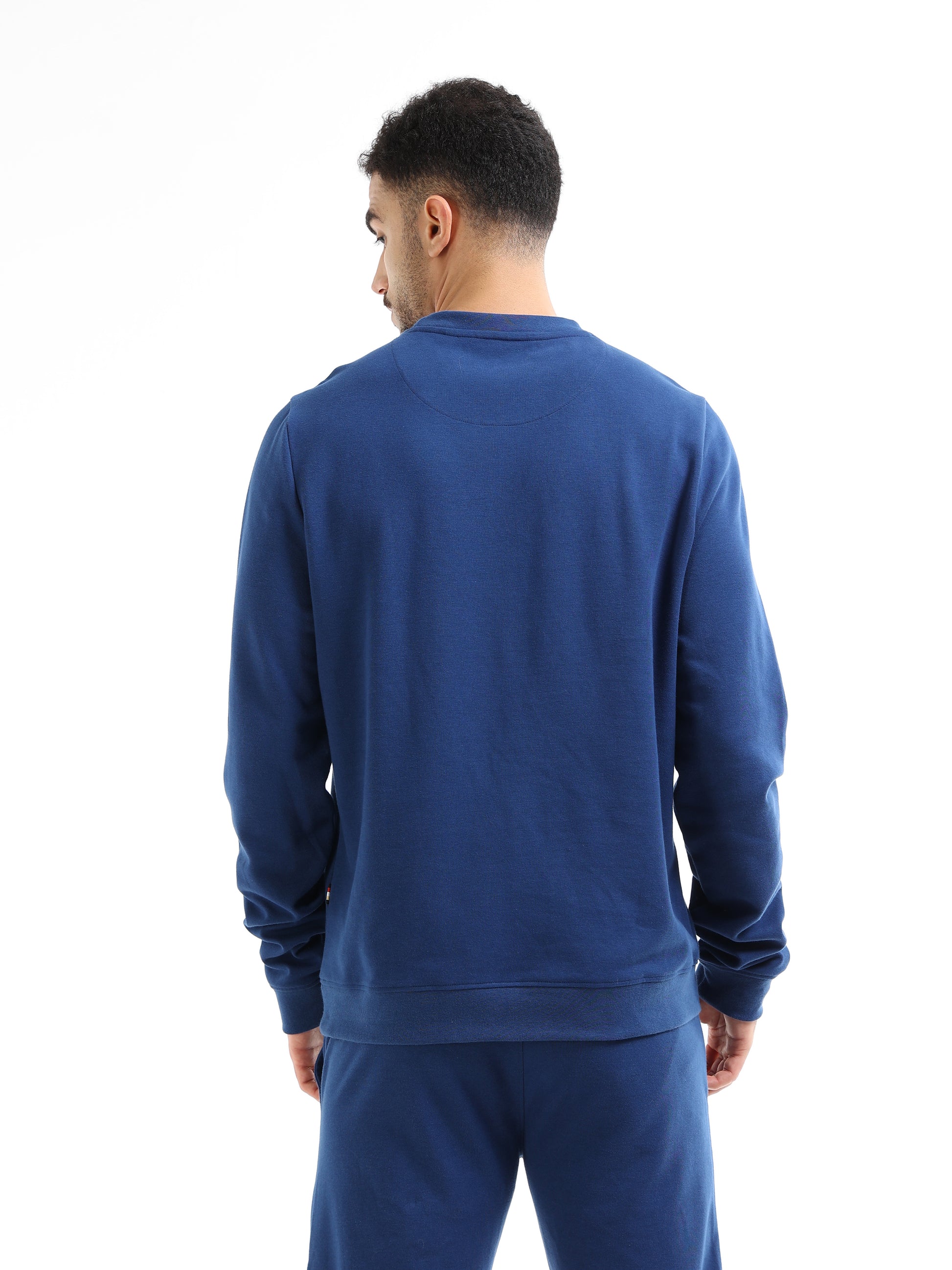 Men’s navy blue sweatshirt