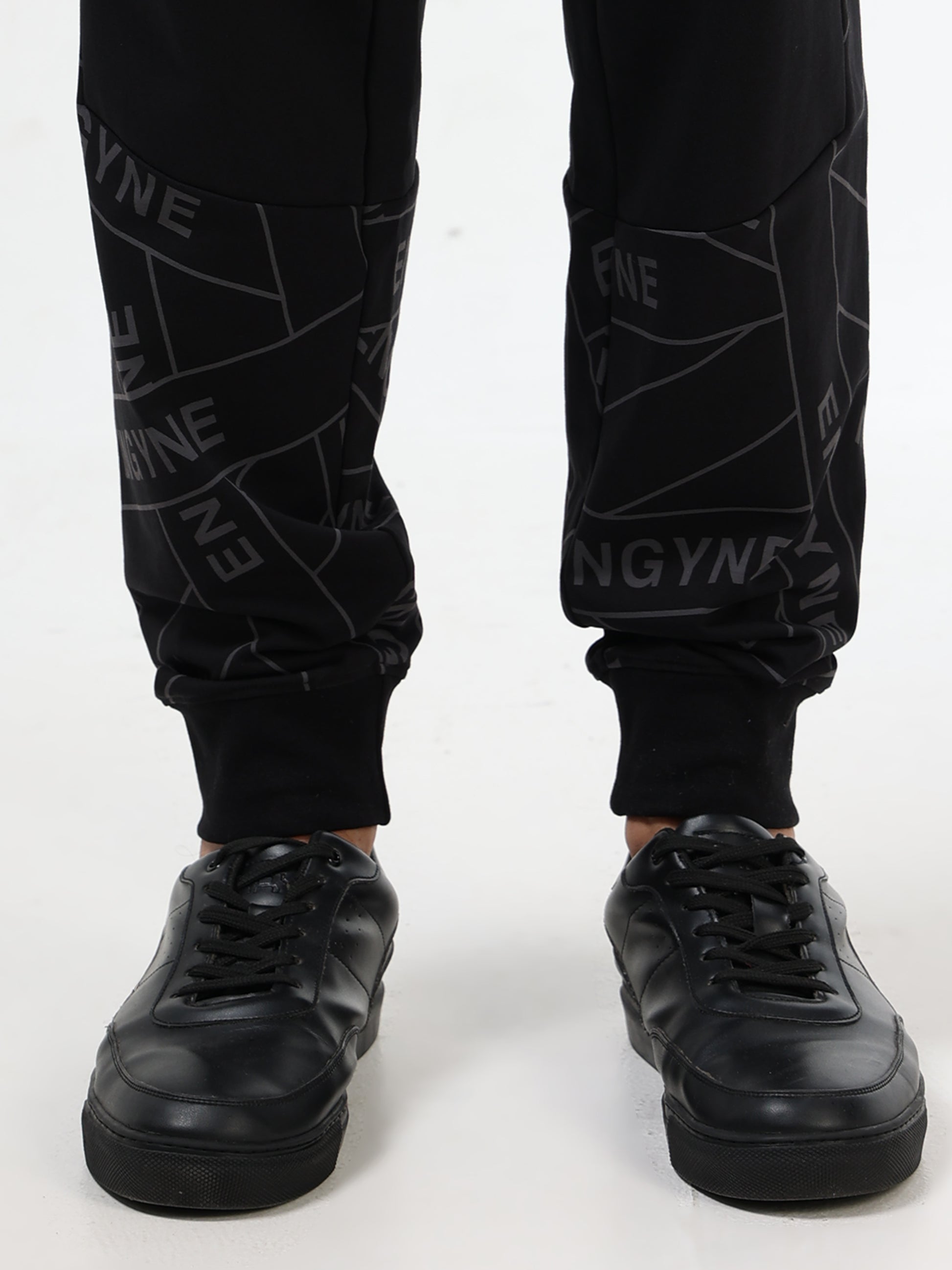 Men’s black joggers