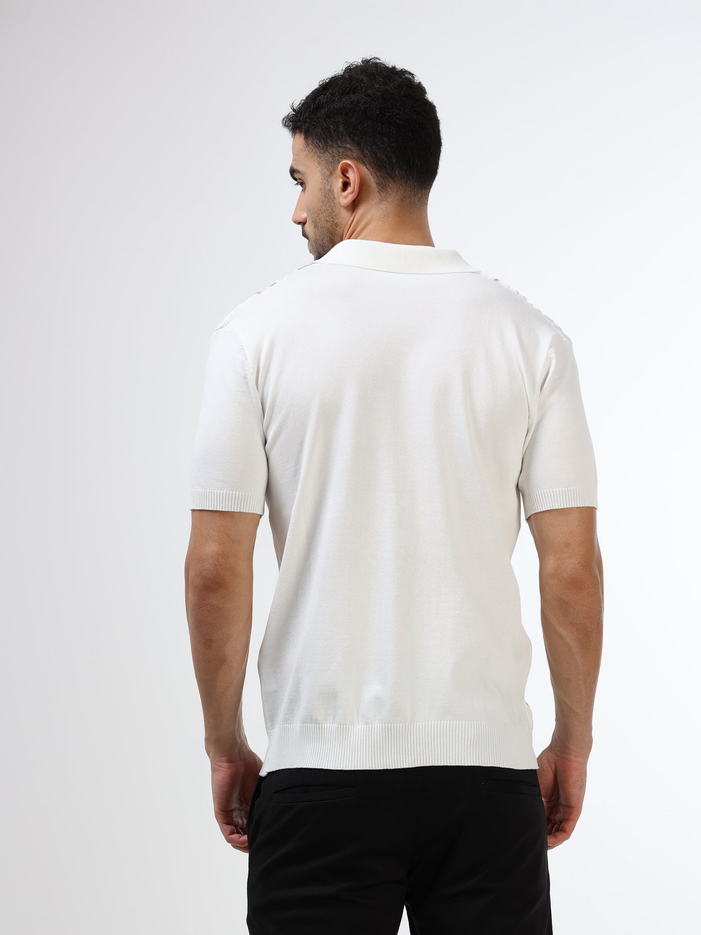 Men’s white polo tshirt