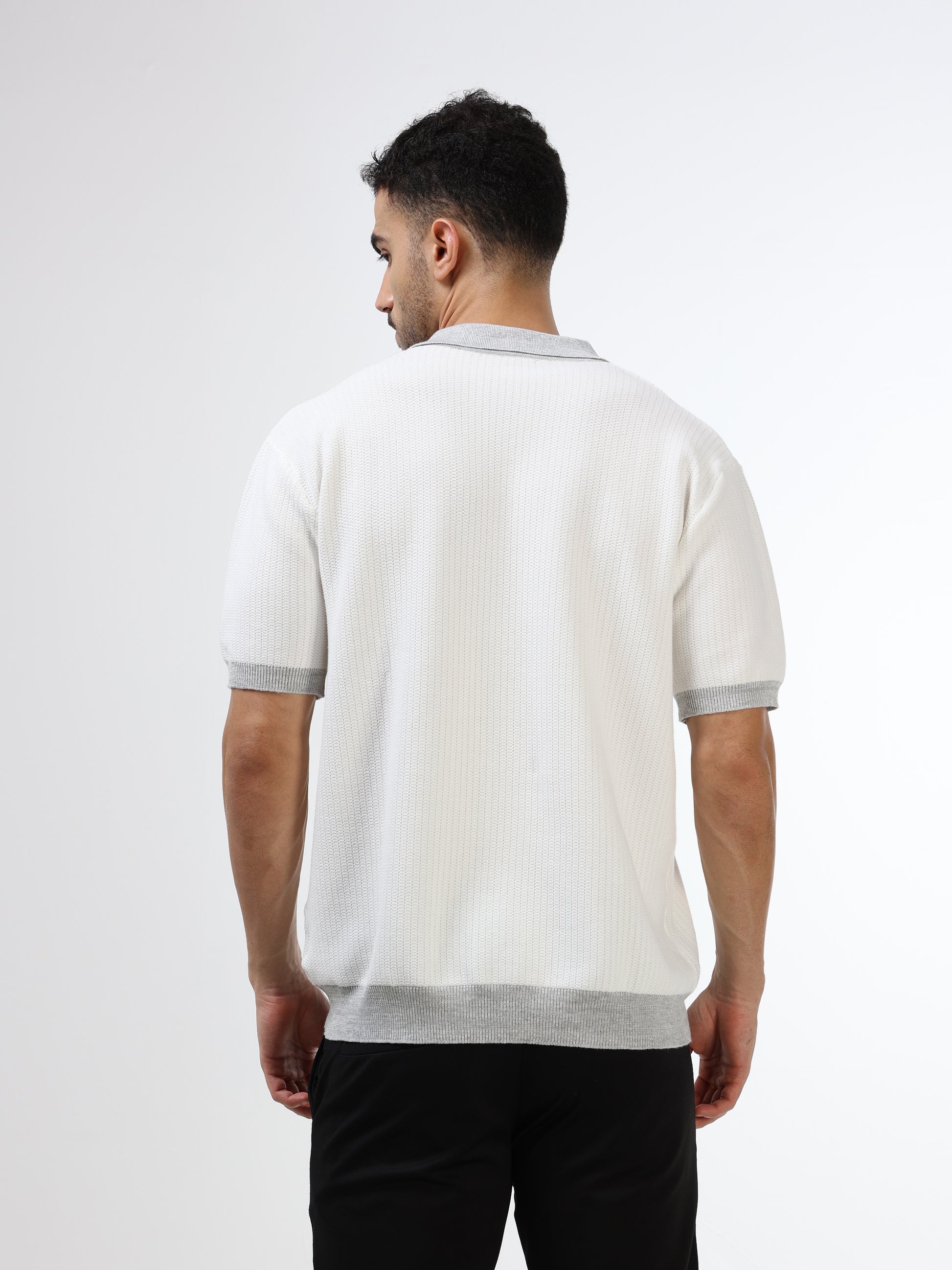 Men’s white knit polo tshirt