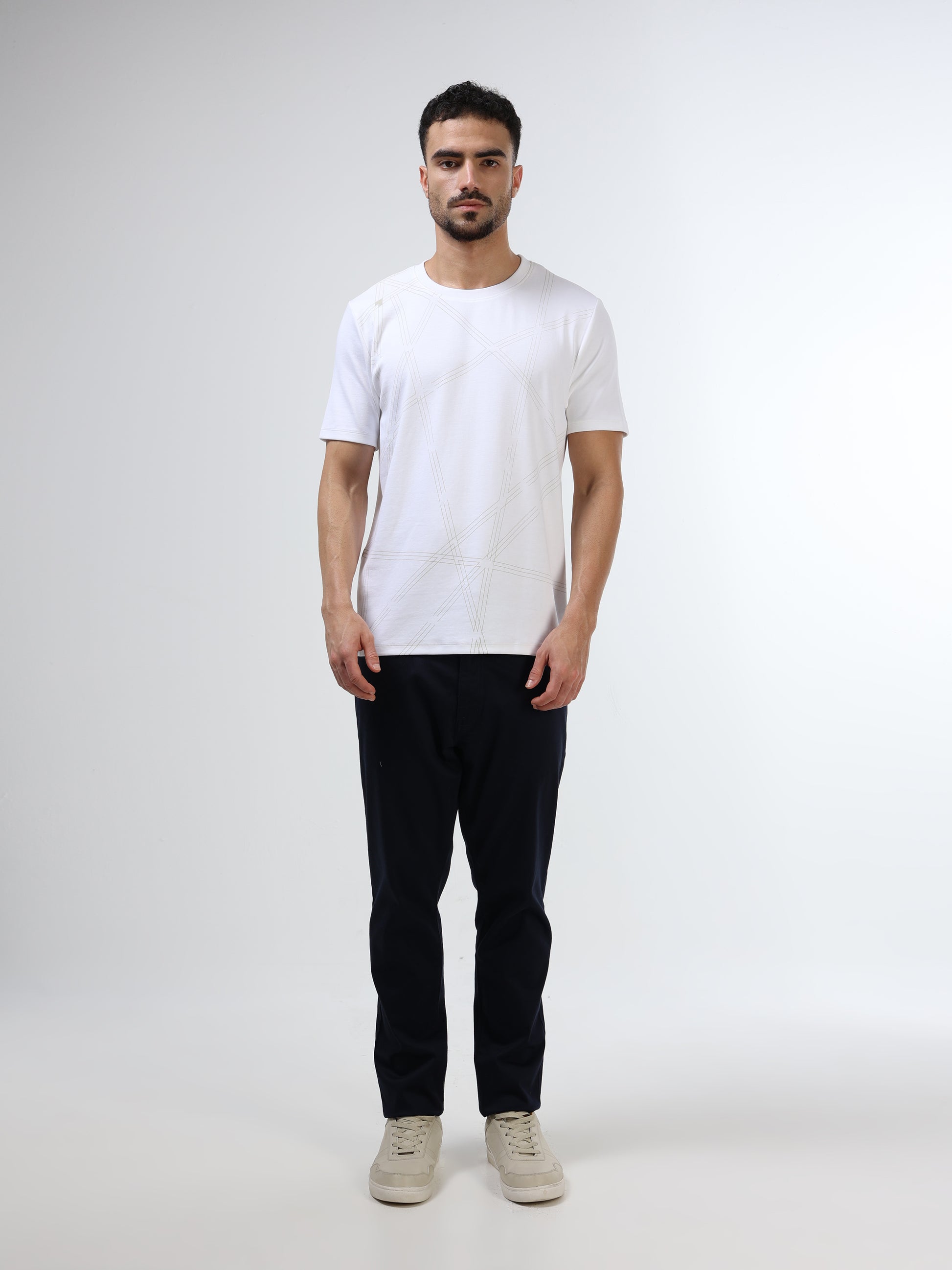 Men’s white t shirt