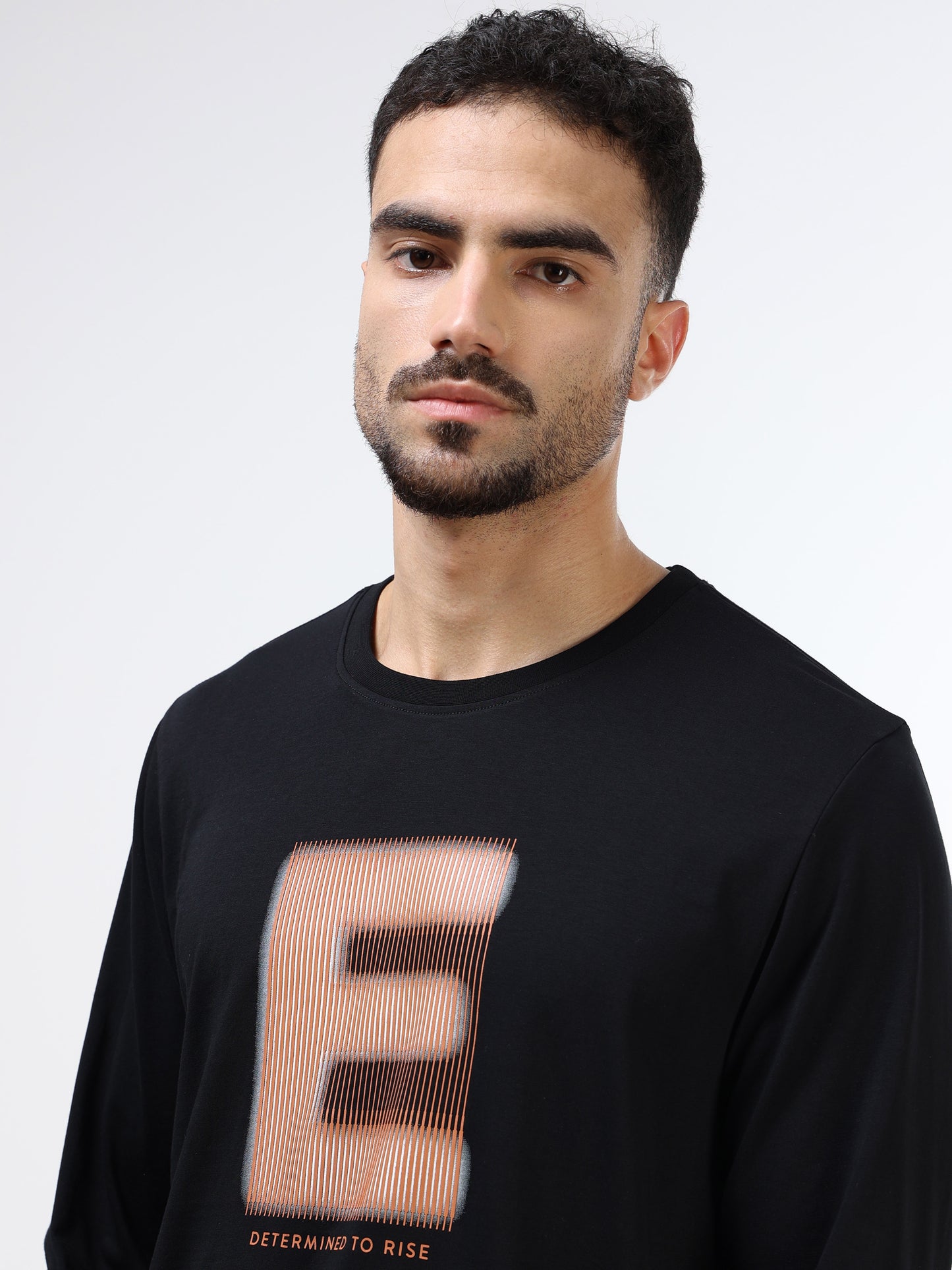 Men’s black tshirt