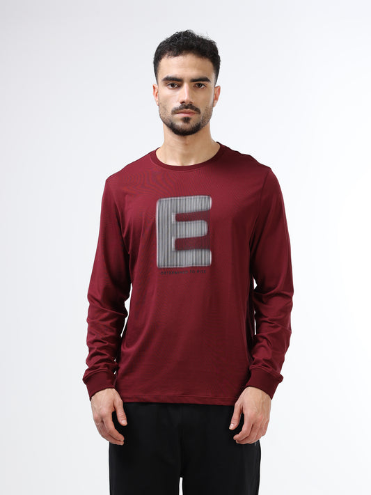 Men’s maroon tshirt