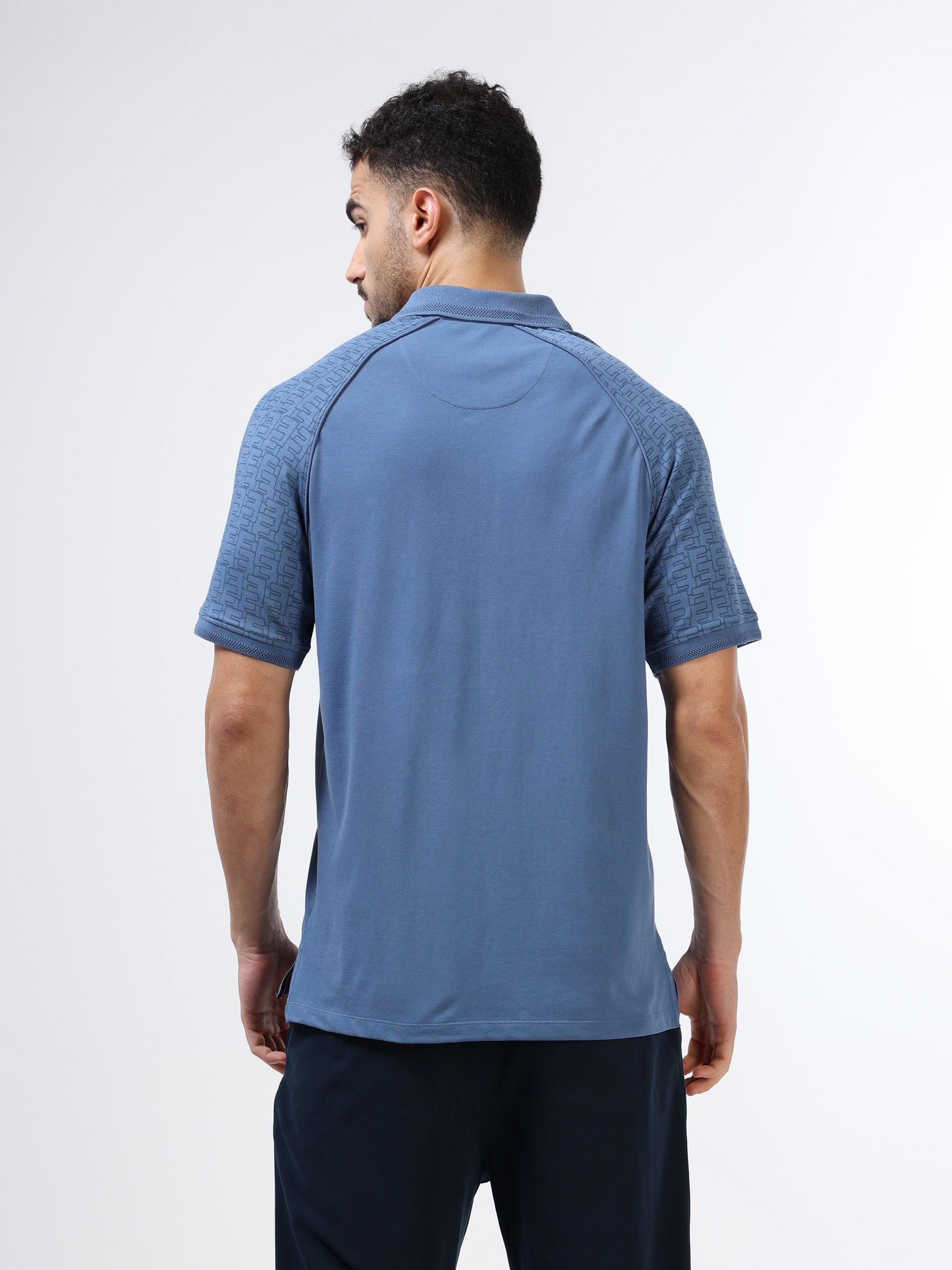 Men's sky blue polo t-shirt with printed raglan sleeves