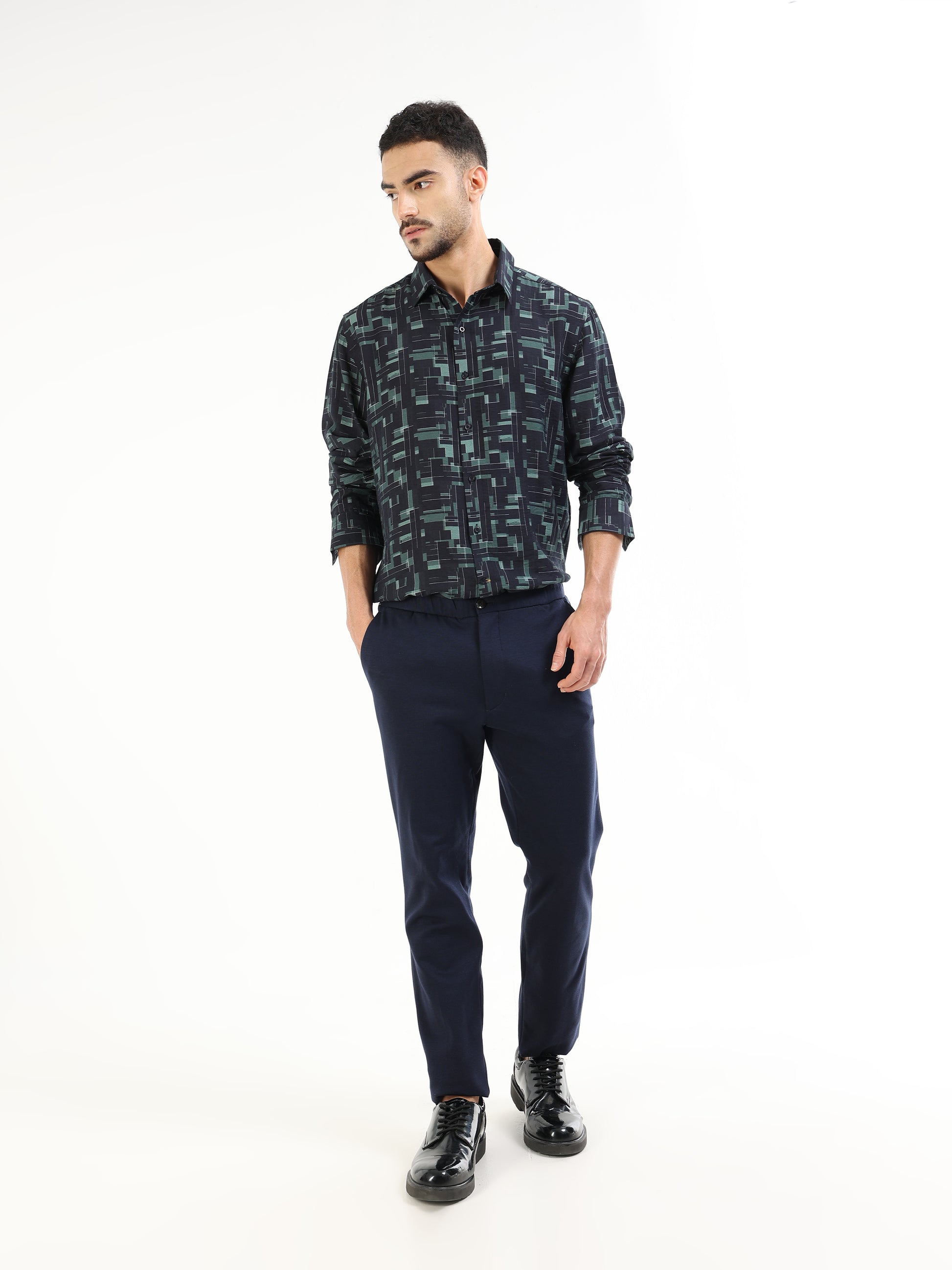 Men’s navy geometric shirt