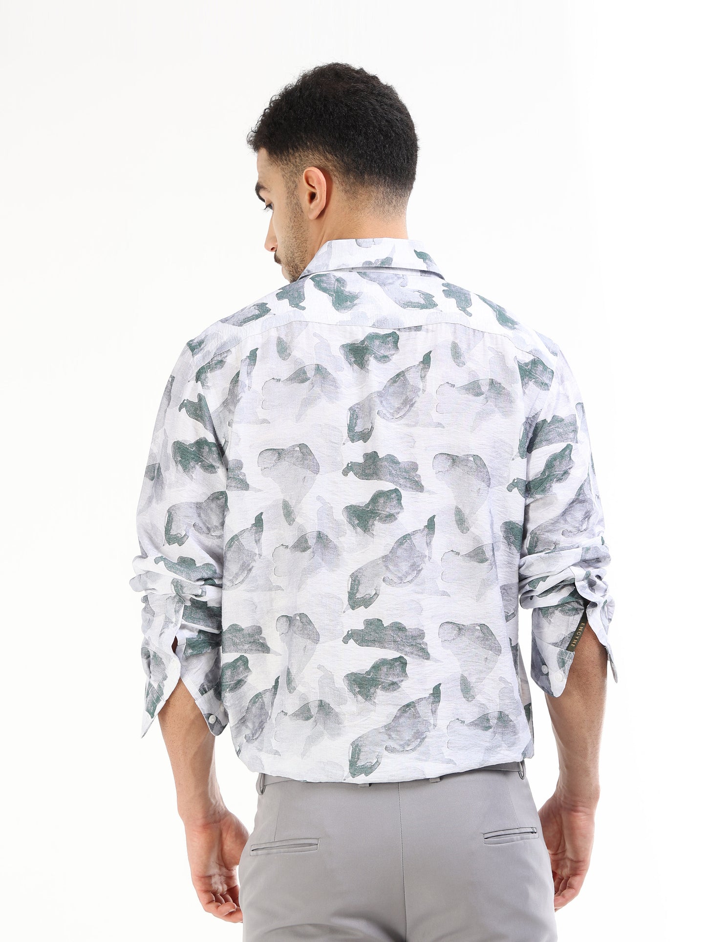 Blue floral full-sleeve men’s shirt
