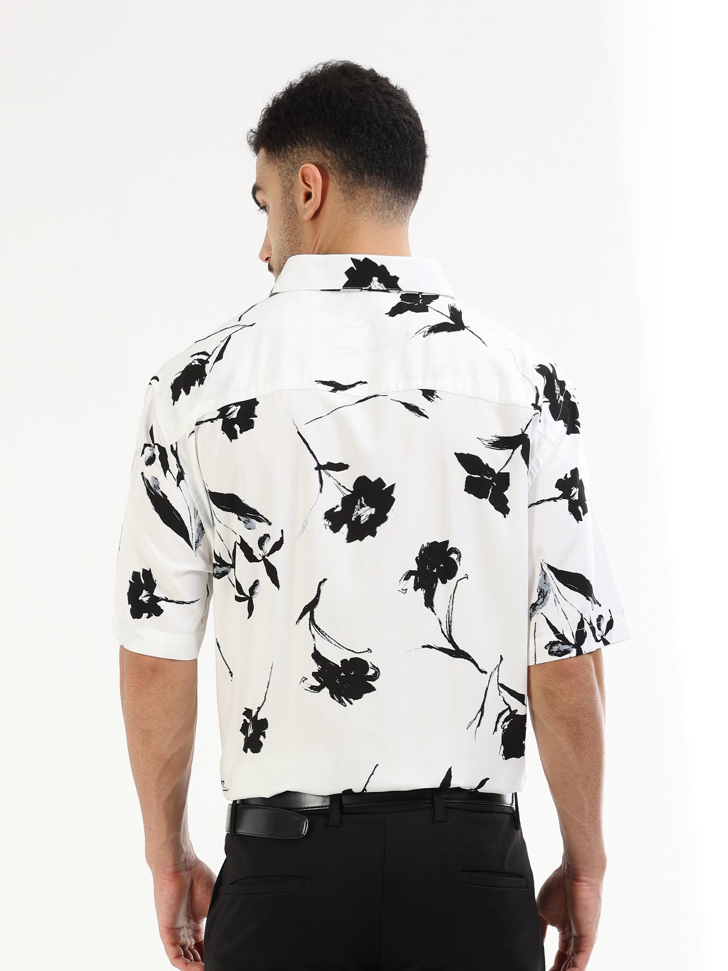 Men’s white floral shirt