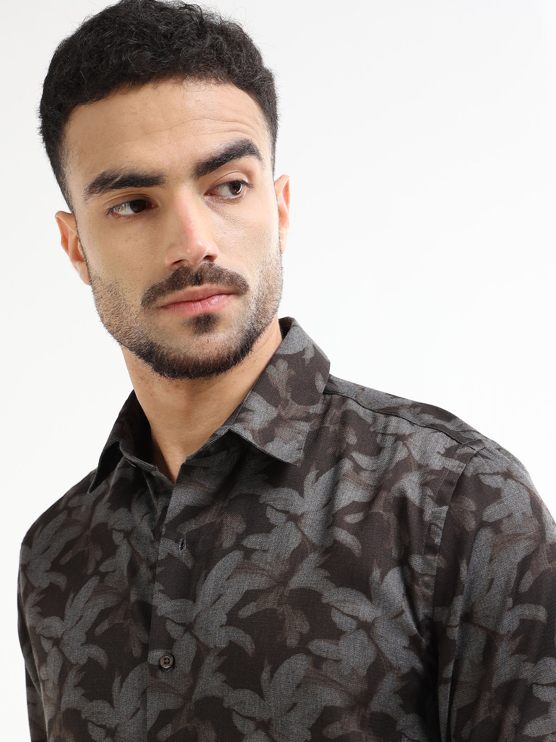 Men’s brown floral shirt
