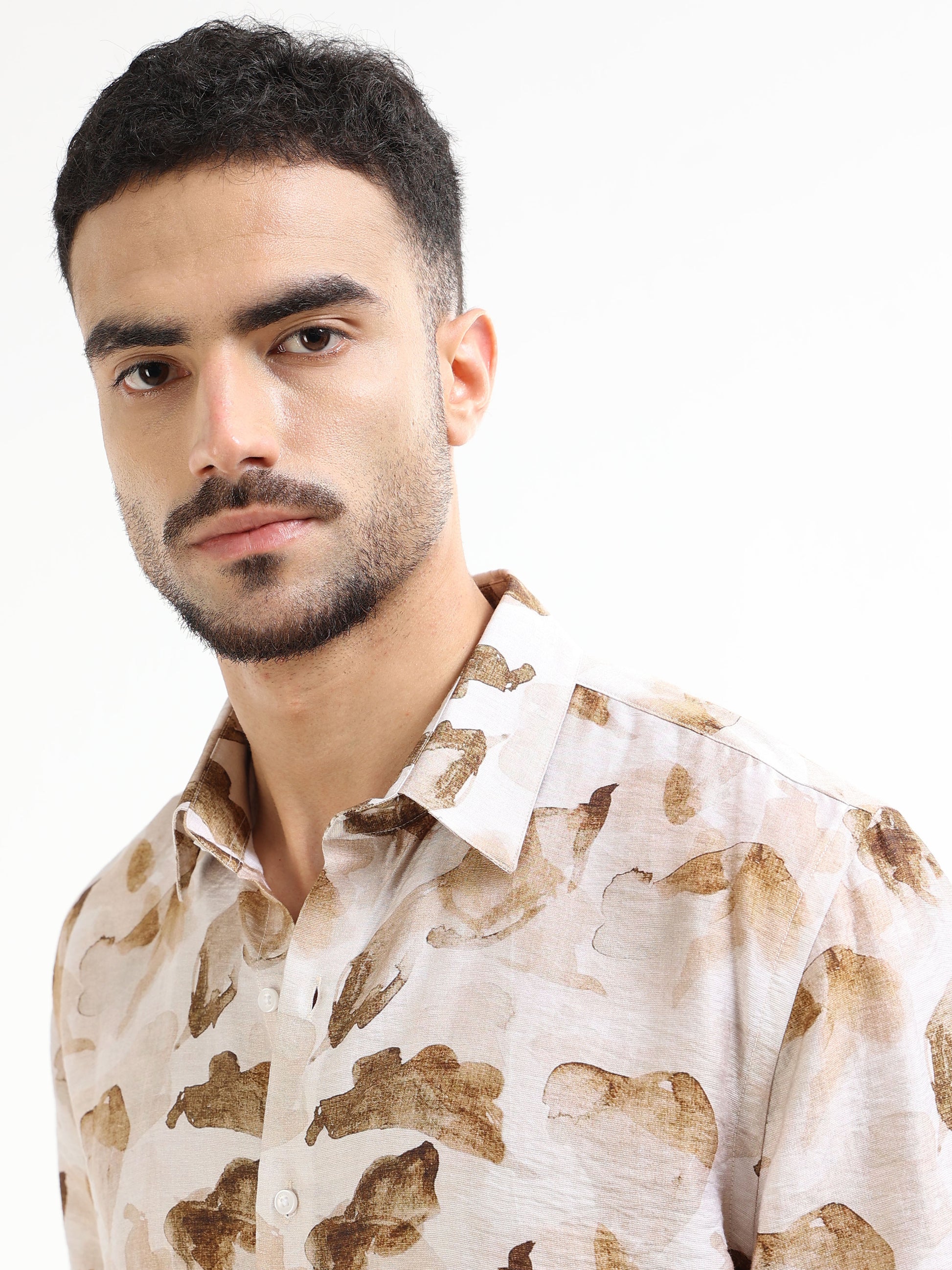 Men’s beige floral shirt