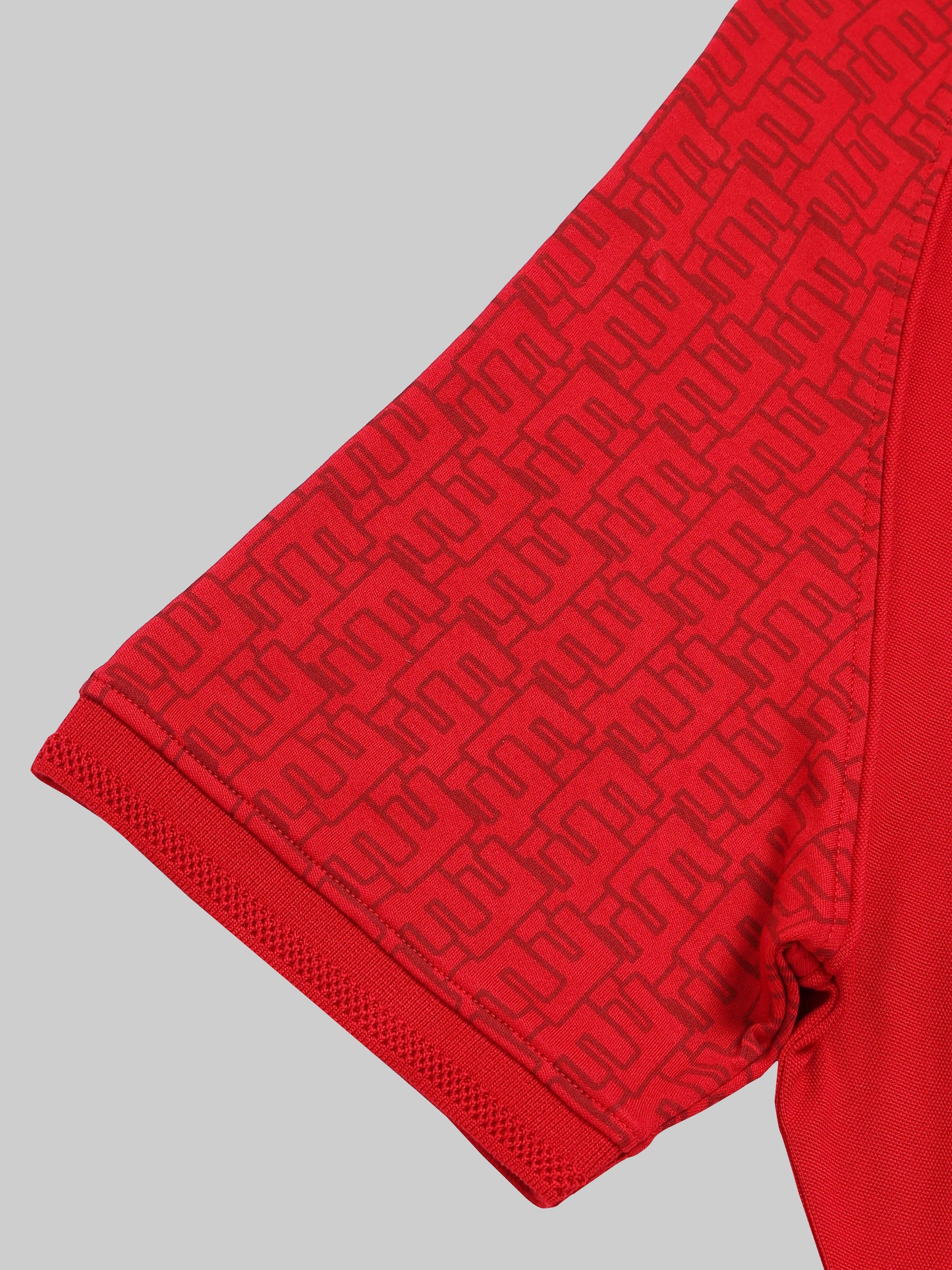 Men's red polo t-shirt with printed raglan sleeves 