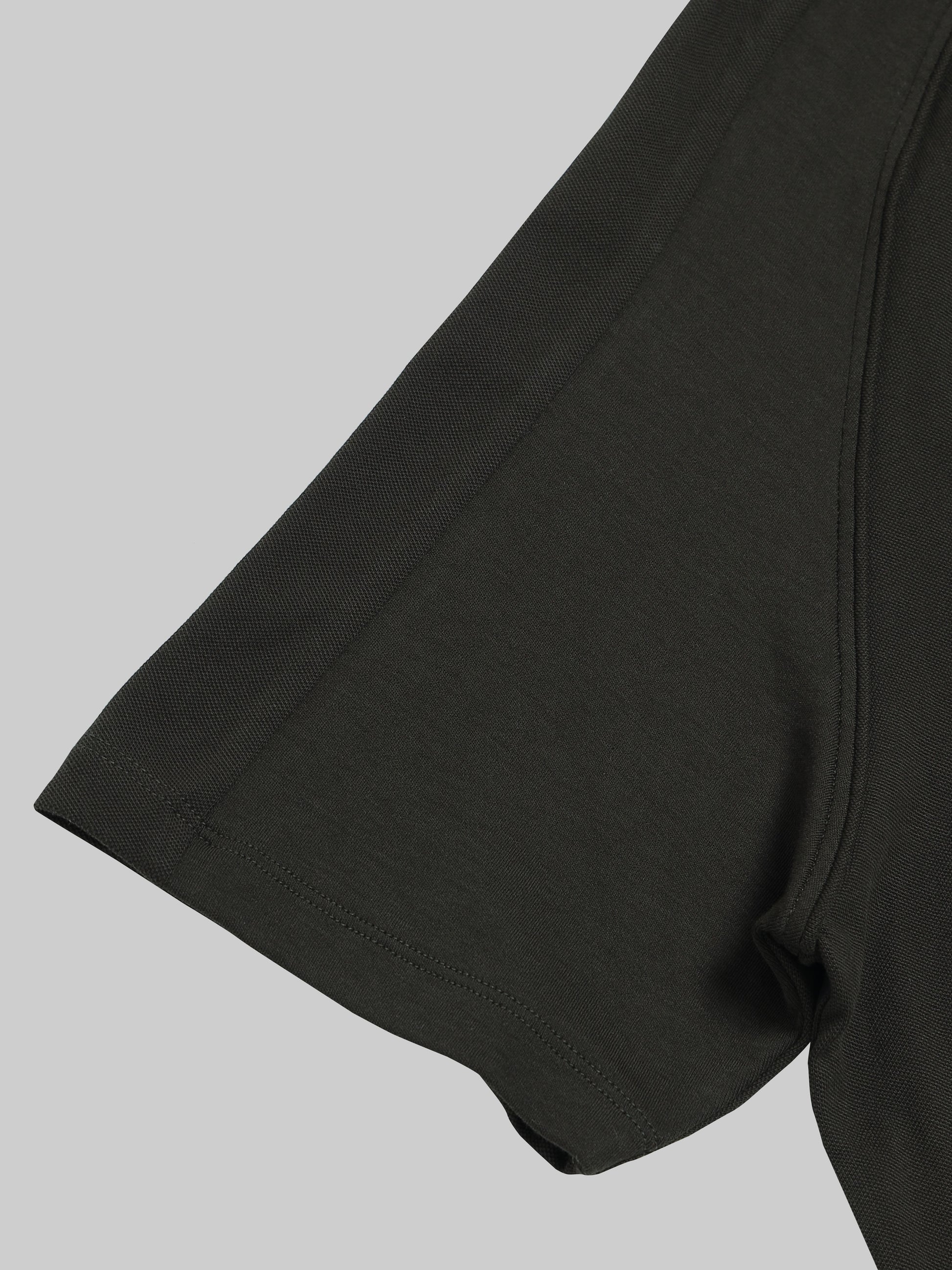 Men’s olive polo t-shirt