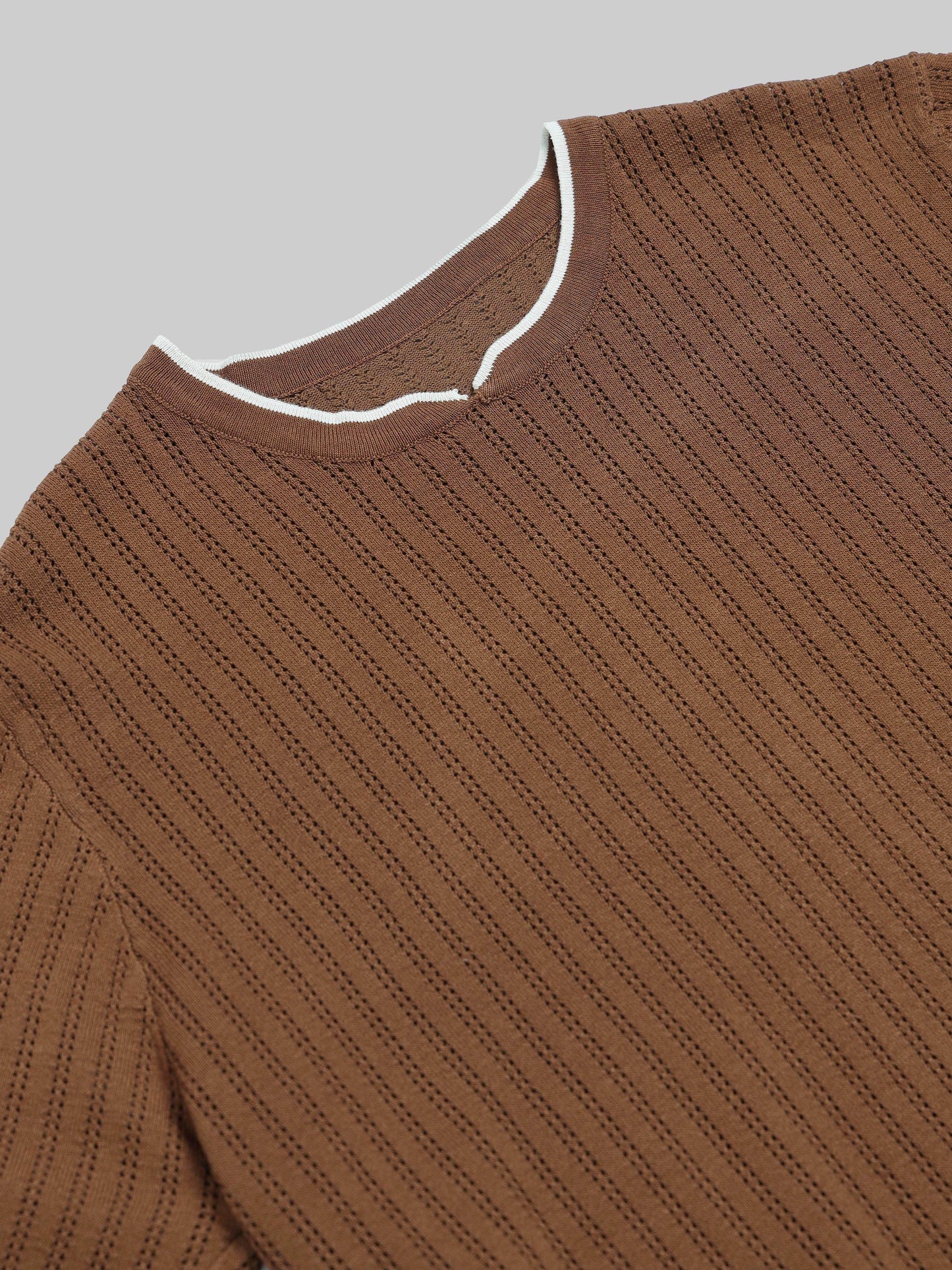 Tipped Edge Flat-Knit Tee - Brown - ENGYNE