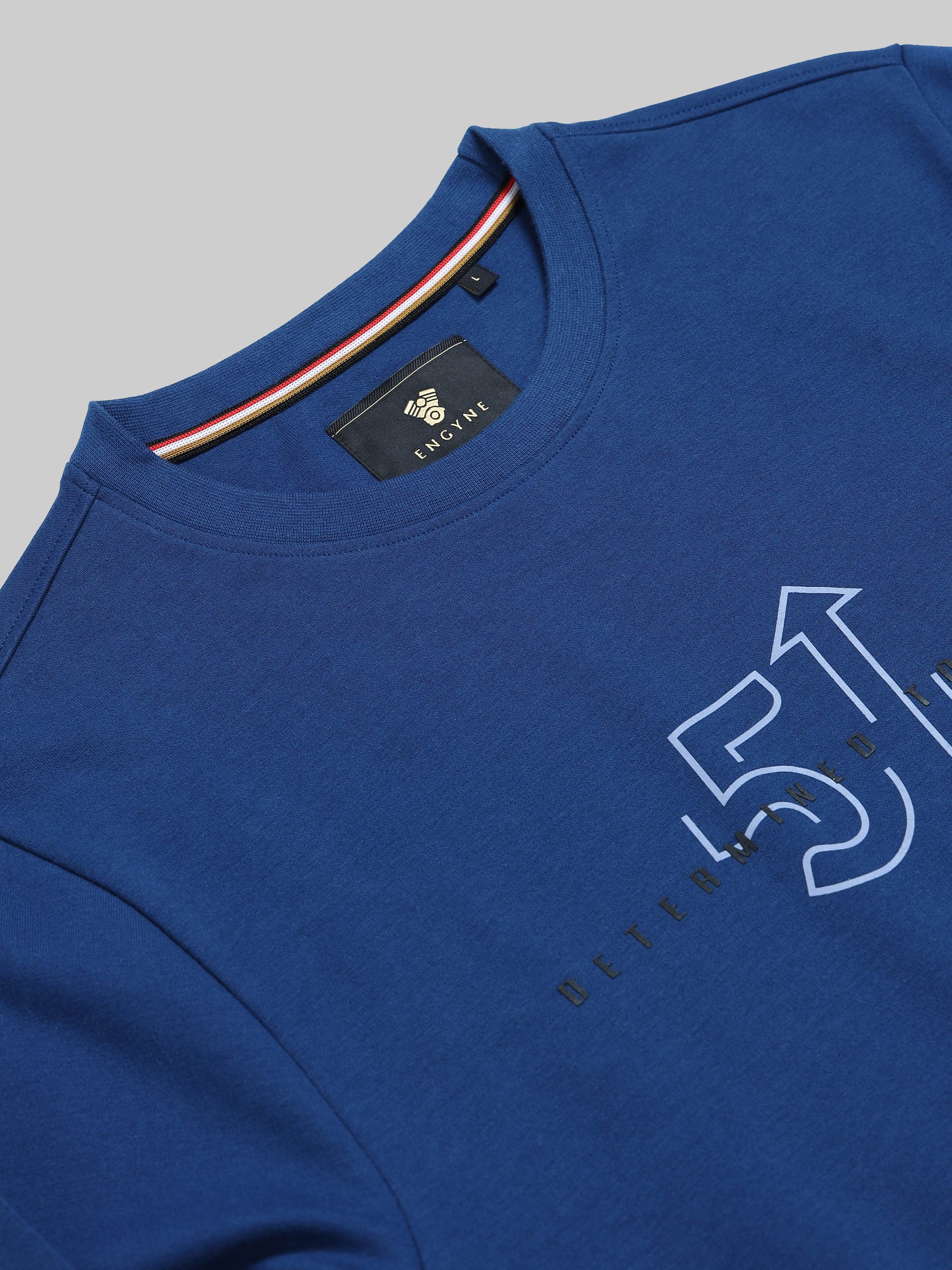 Men’s navy blue sweatshirt