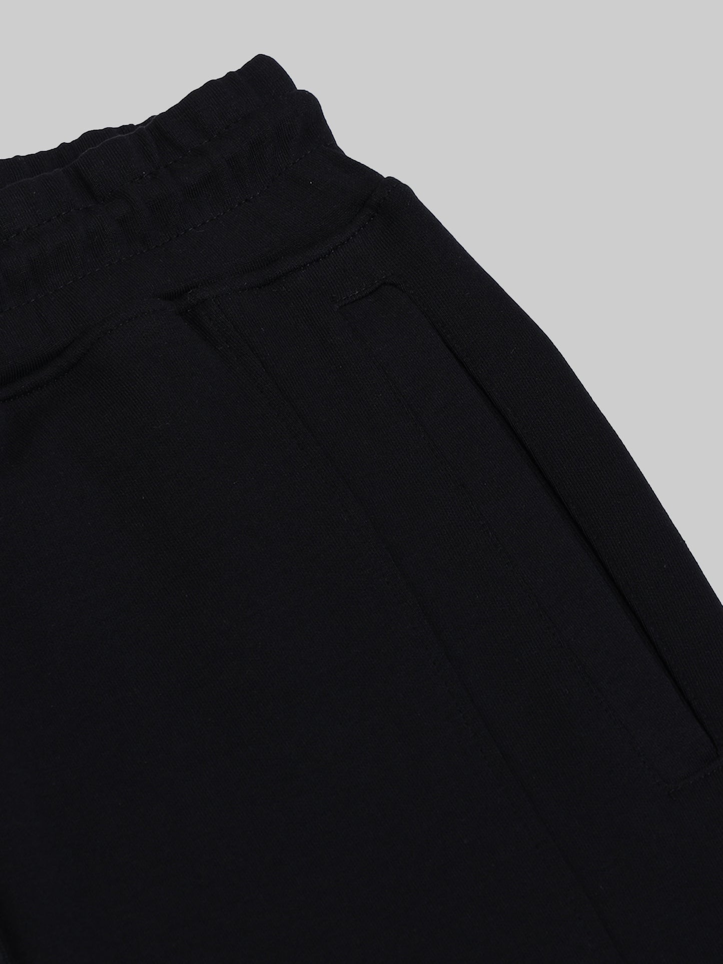 Engyne Cut & Sew Shorts – Signature Flag & Pin Tuck Finish Black