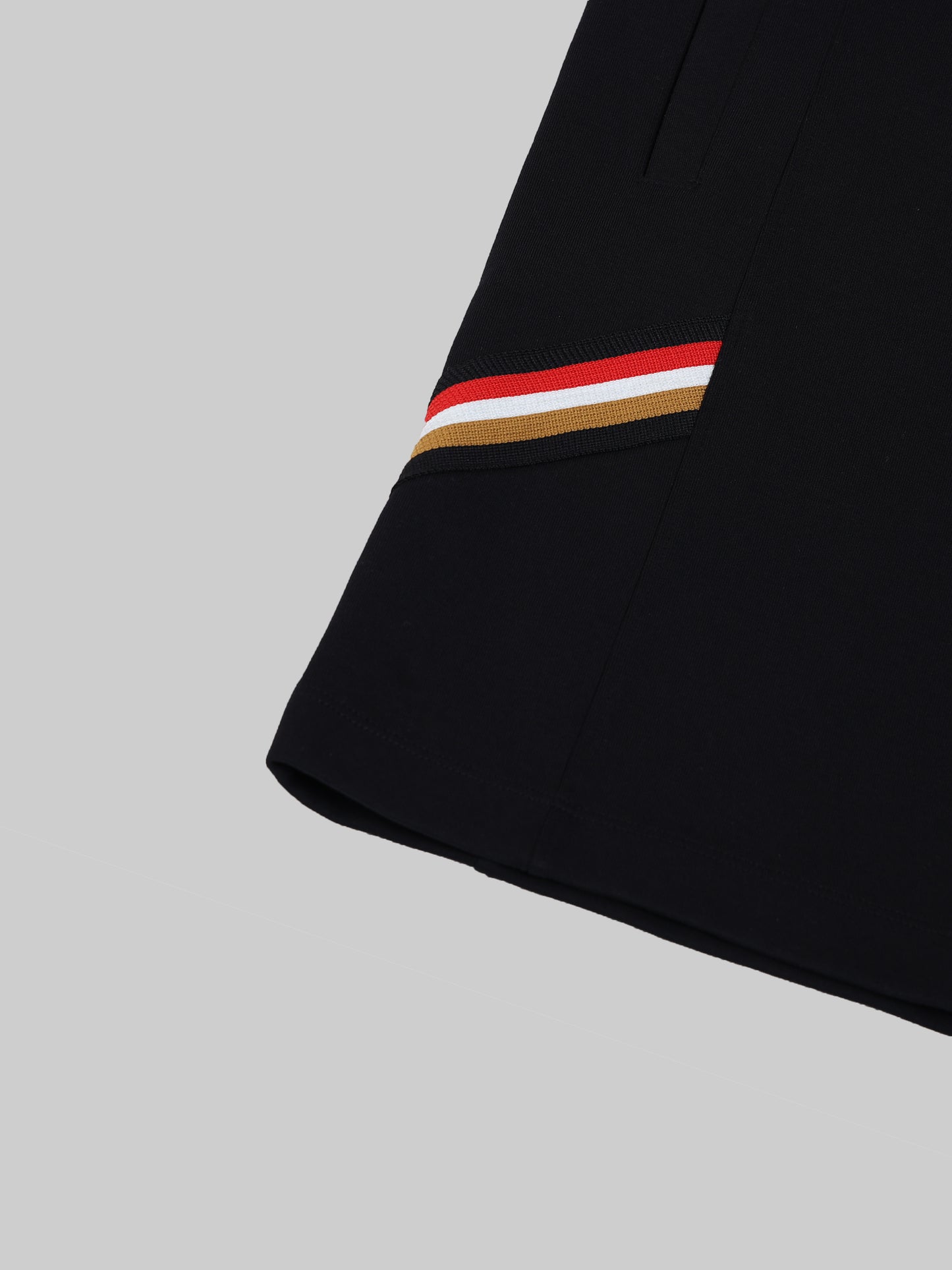 Engyne Cut & Sew Shorts – Signature Flag & Pin Tuck Finish Black