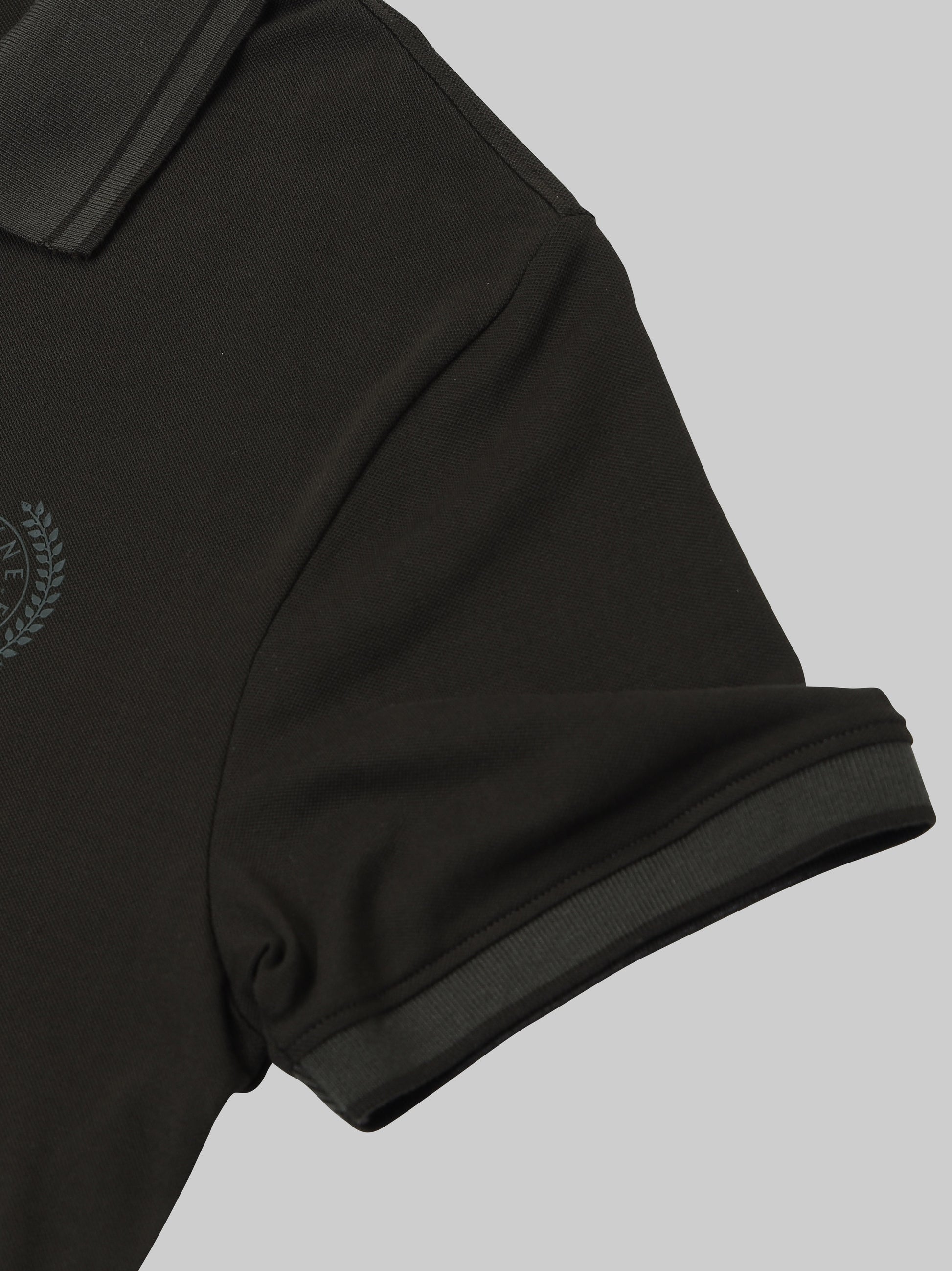 Men’s olive polo t-shirt