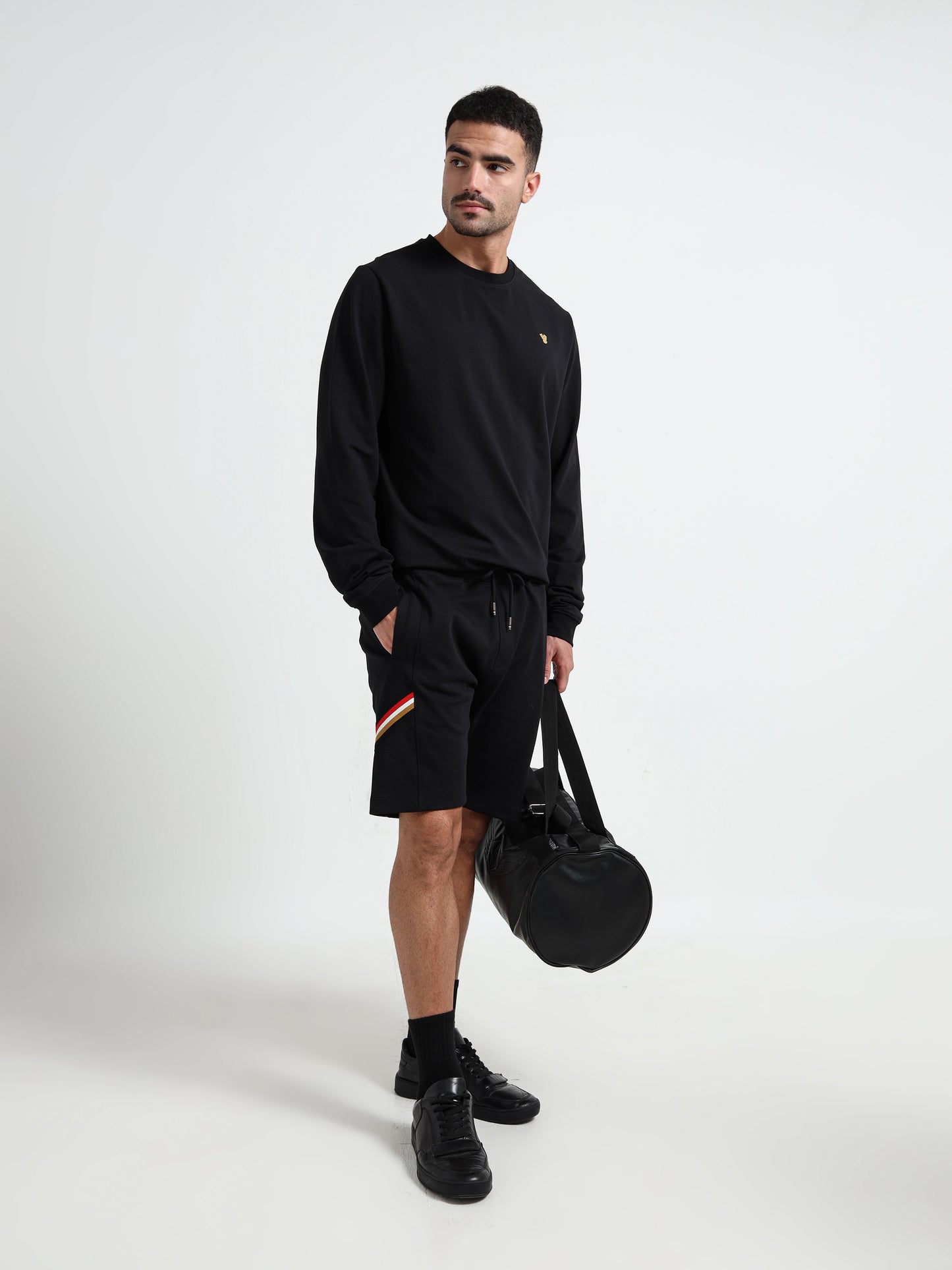 Signature Flag & Pin Tuck Finish Black Shorts for Men