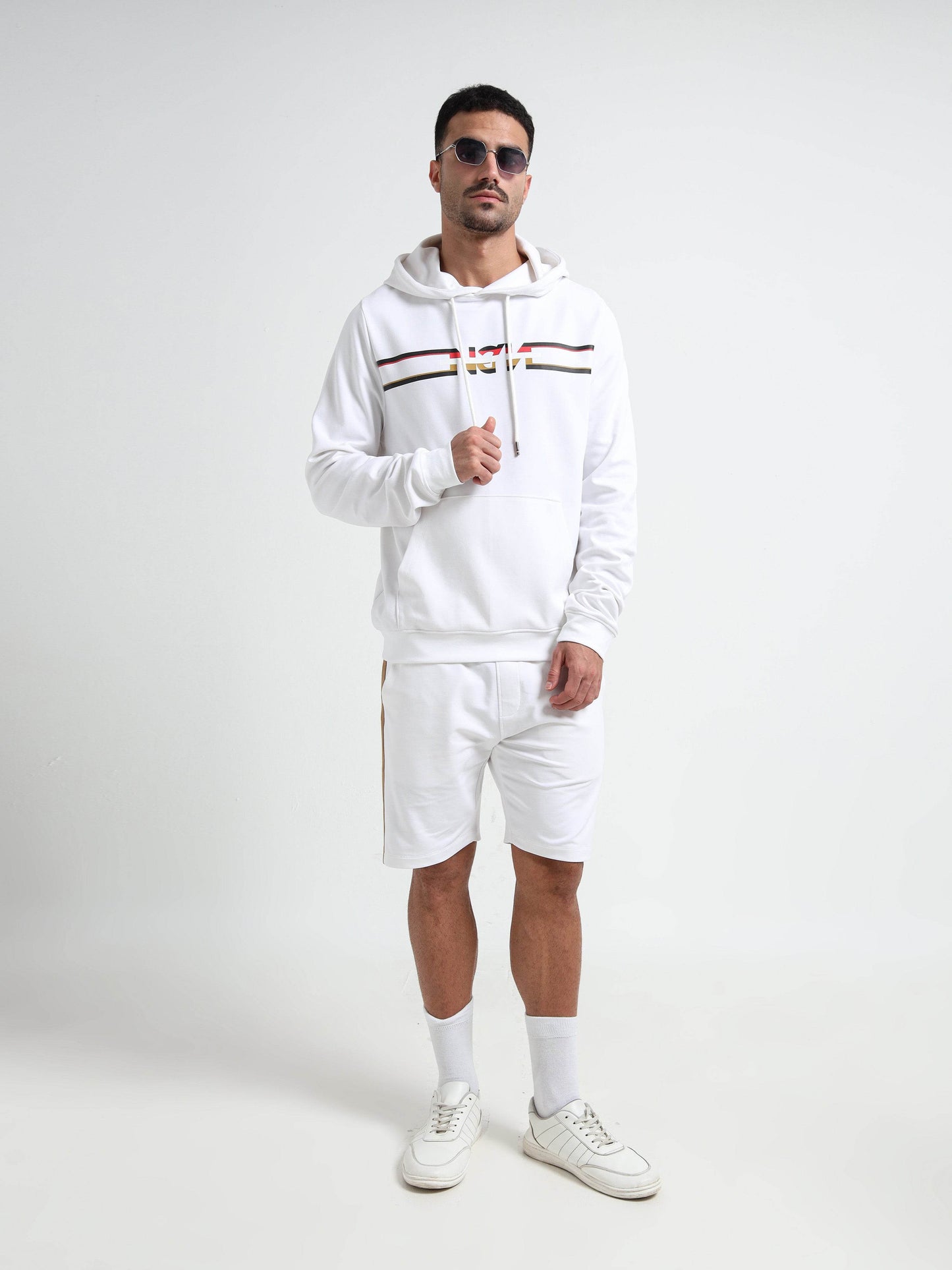 Signature Flag Rougen Platted Interlock White Hoodie Mens