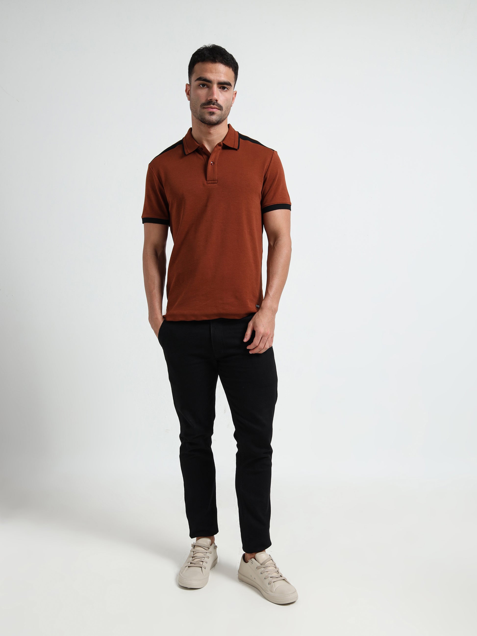 Contrast Shoulder Speed Breaker Collar Brown Polo Shirt