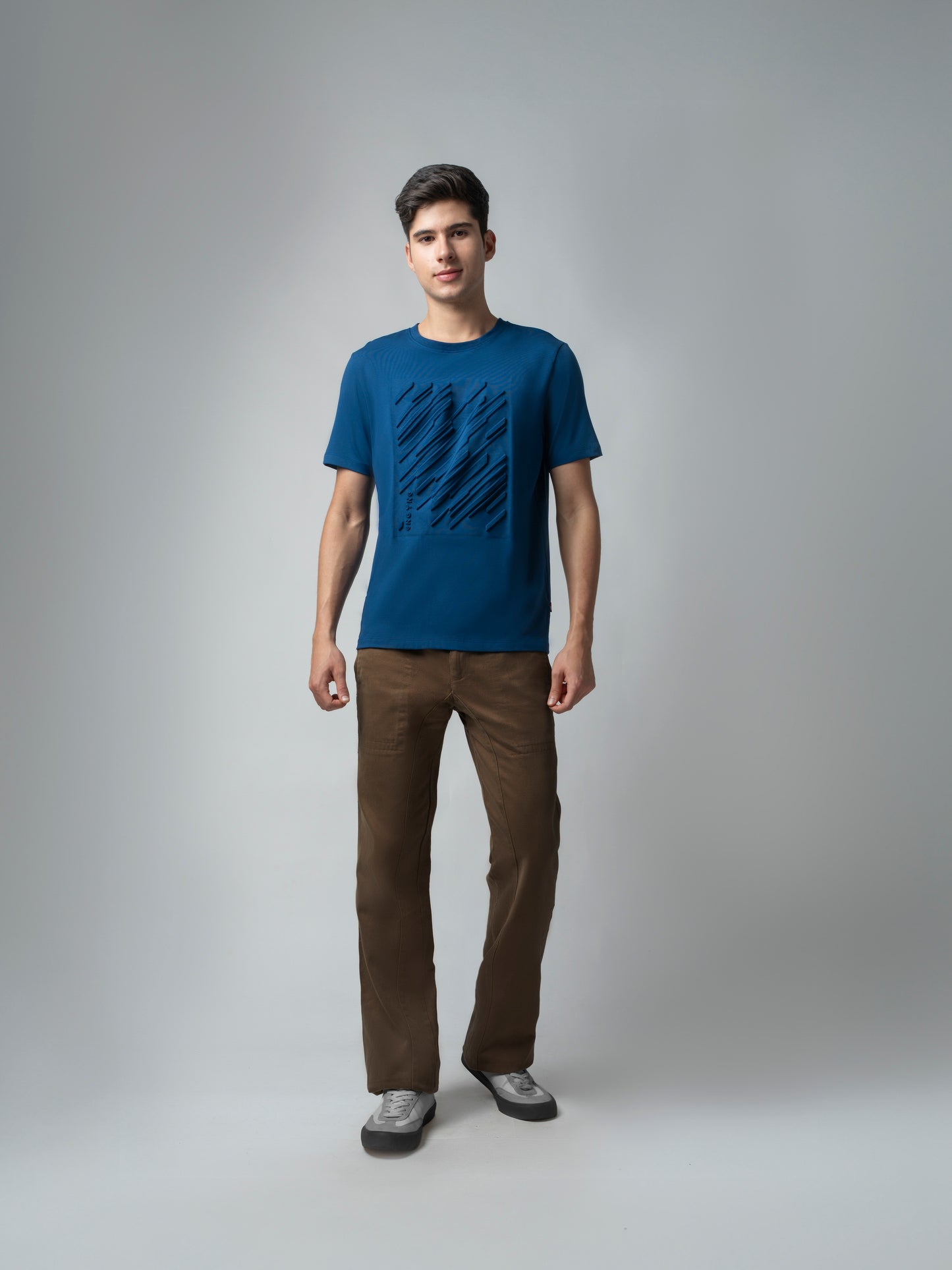 Rougen Cotton Lycra Embossed Dark Blue T Shirt For Men