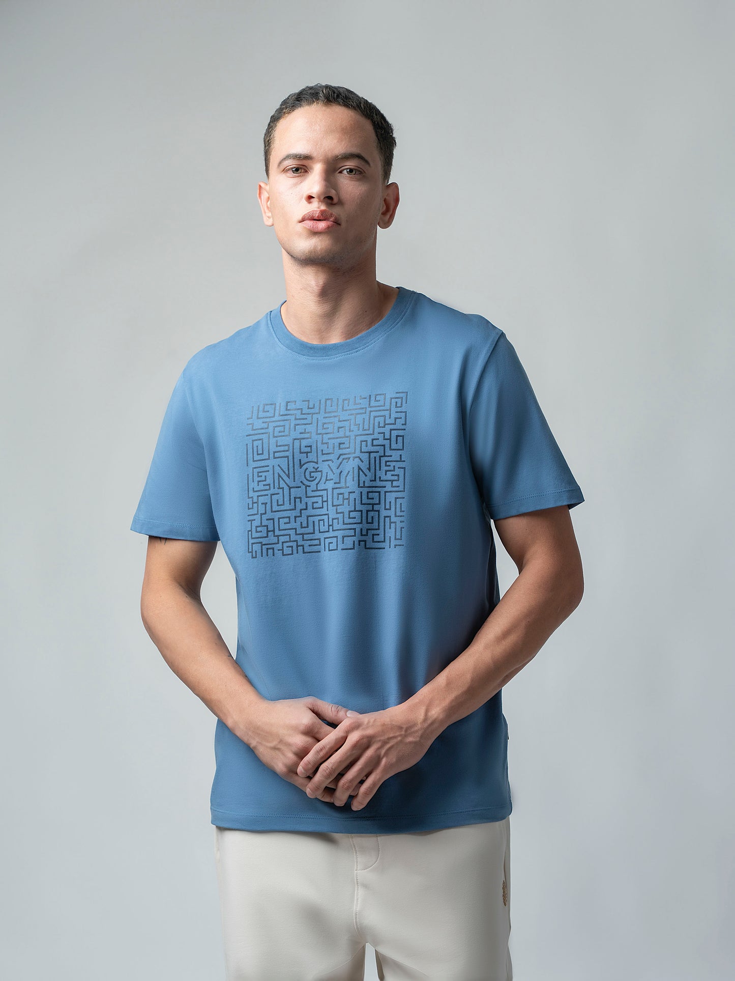 Rougen Cotton Lycra Light Gasoline Chest Print T Shirt For Men