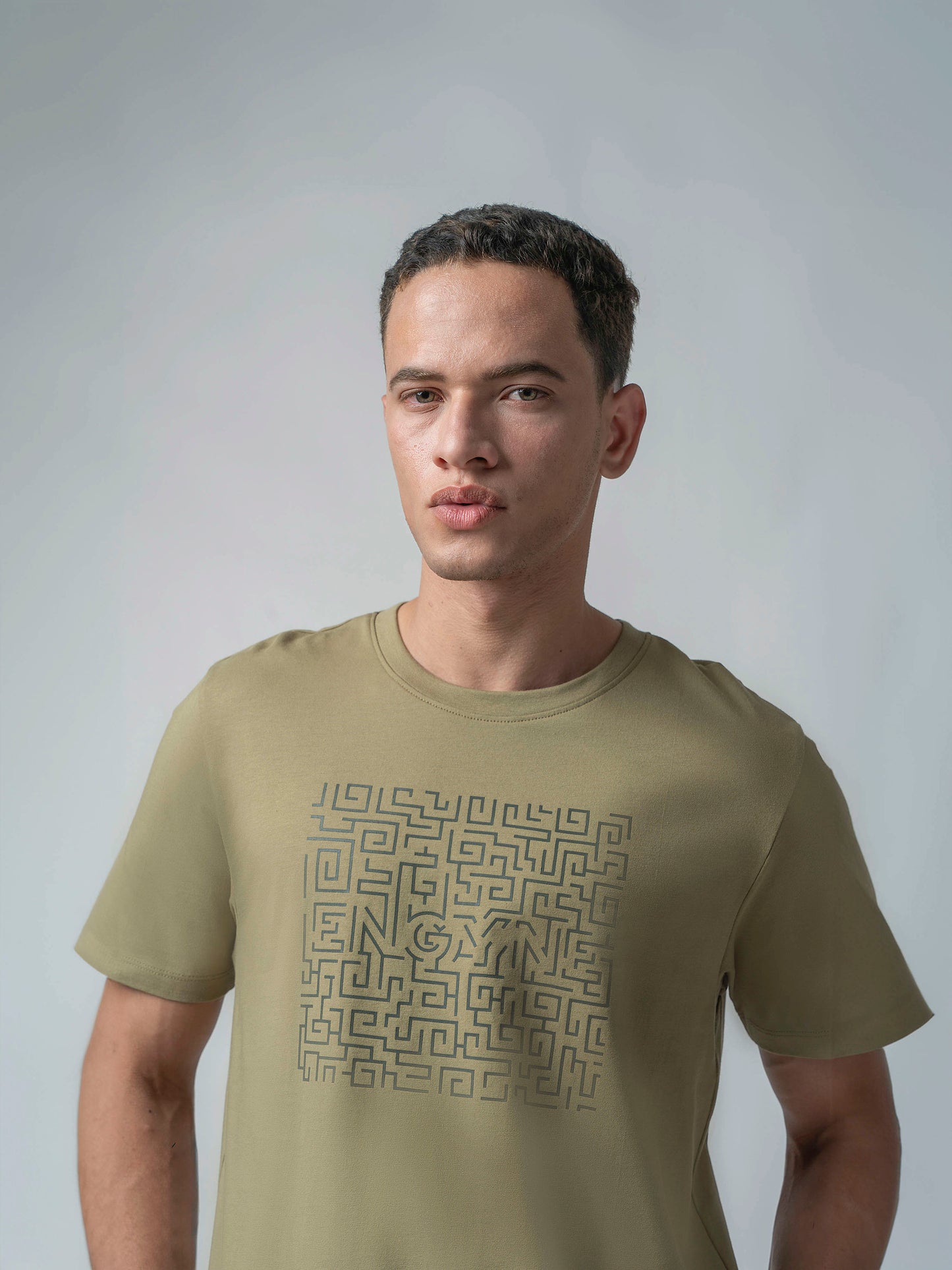 Rougen Cotton Lycra Hd Chest Print Light Olive Tee For Men