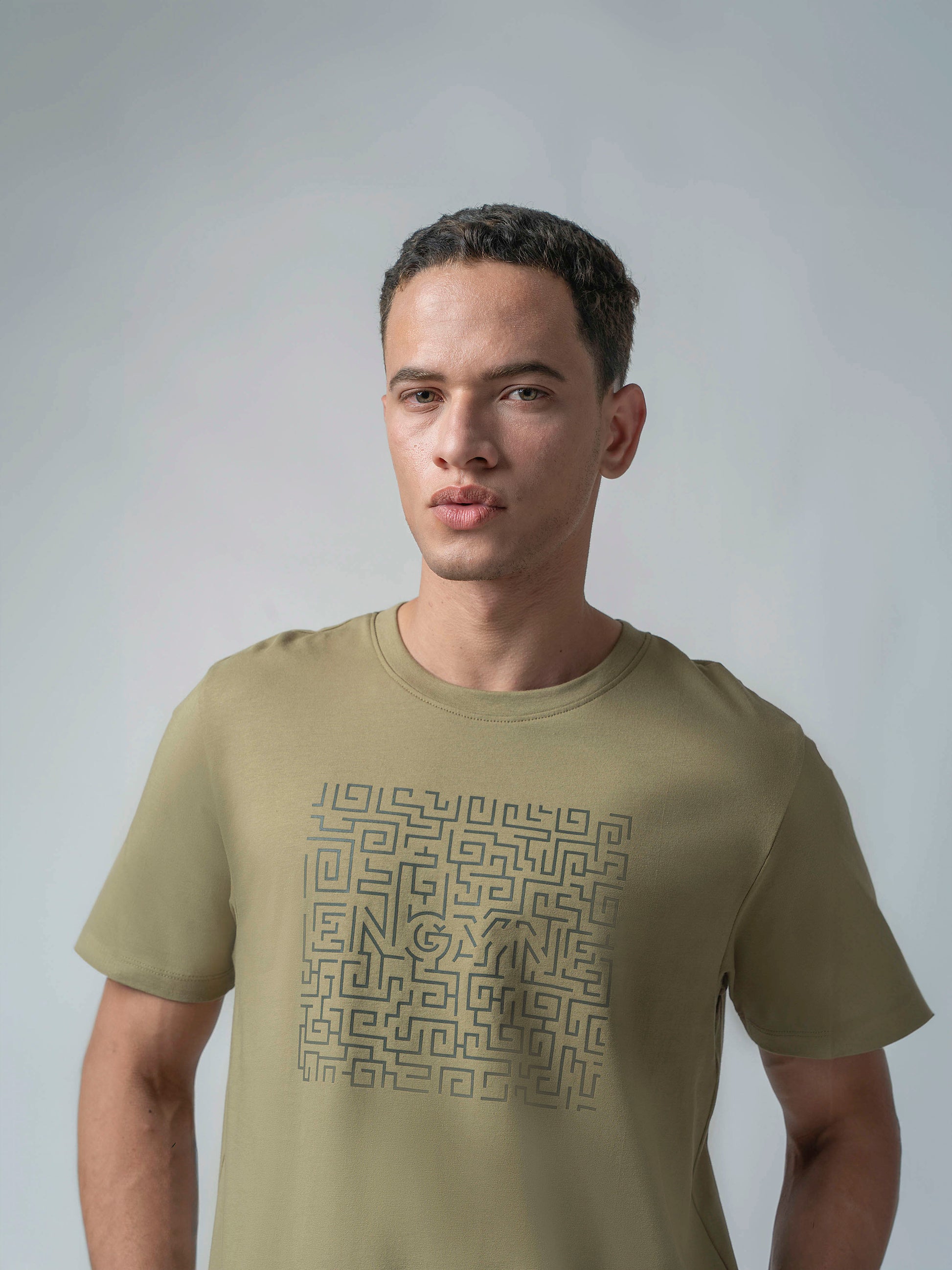 Rougen Cotton Lycra Hd Chest Print Light Olive Tee For Men