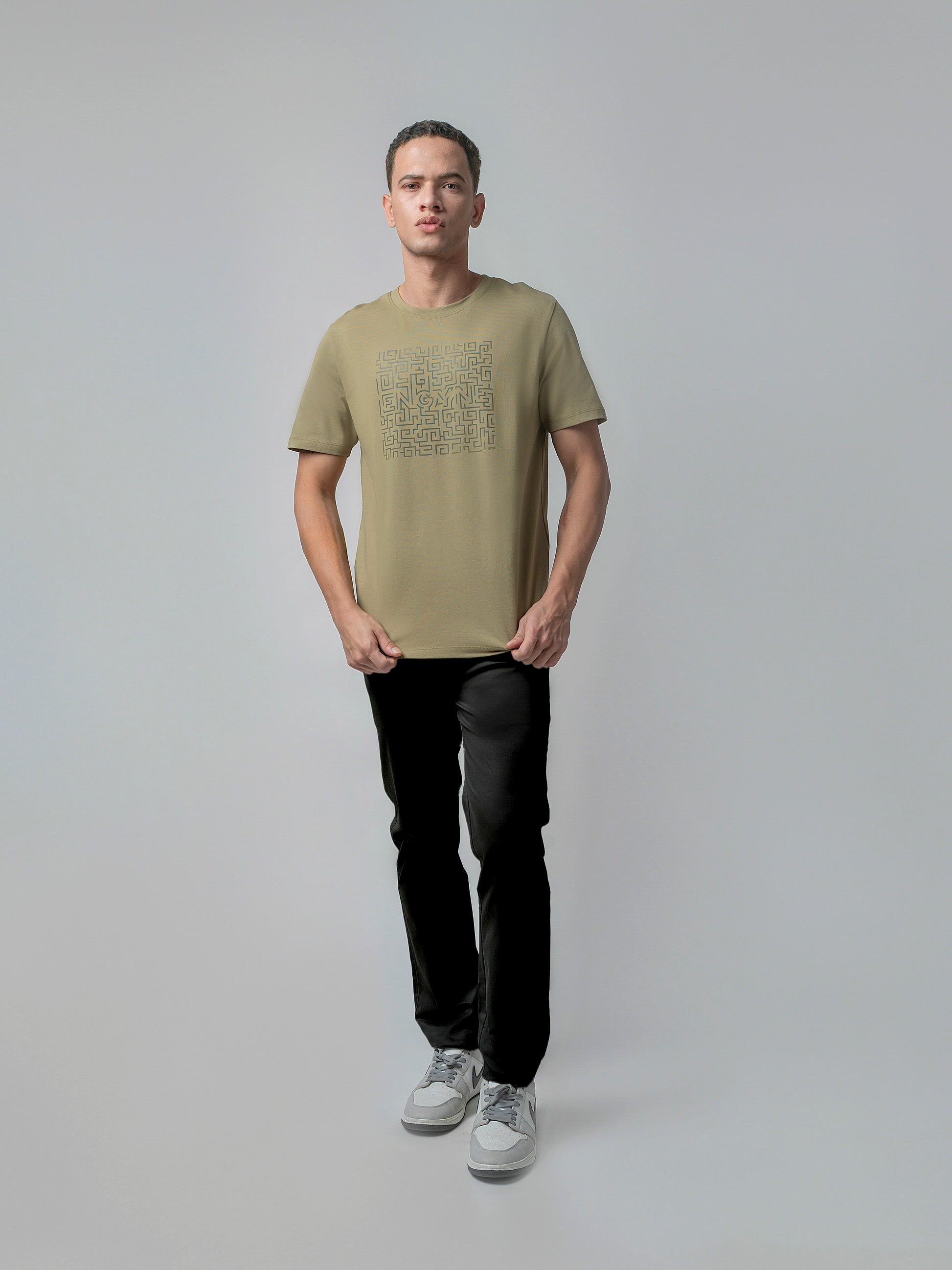 Rougen Cotton Lycra Hd Chest Print Light Olive Tee For Men
