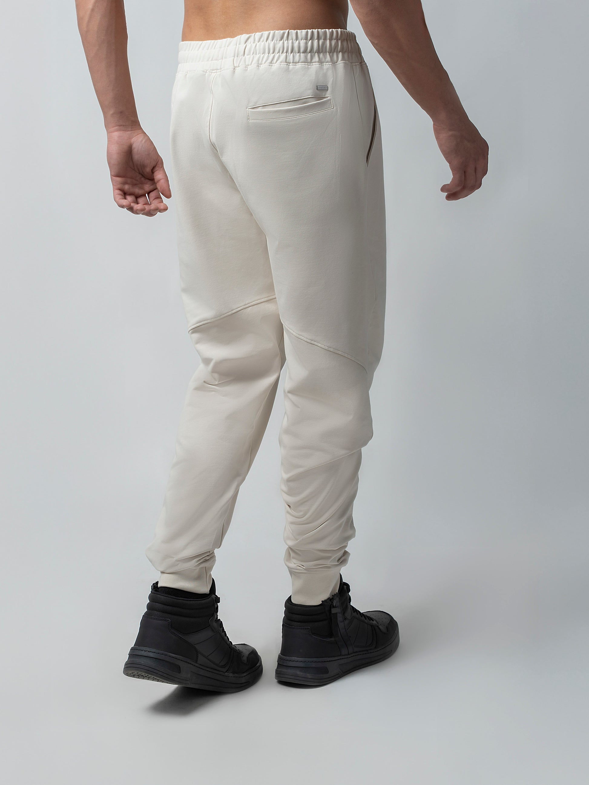 Loop Knit Back Cut-And-Sew Beige Joggers For Men