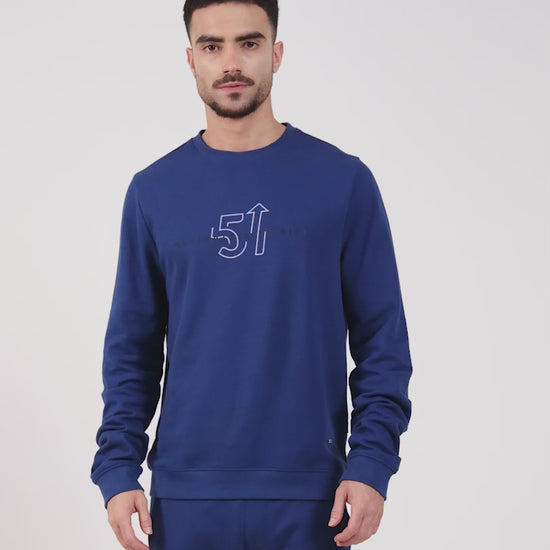 Men’s navy blue sweatshirt