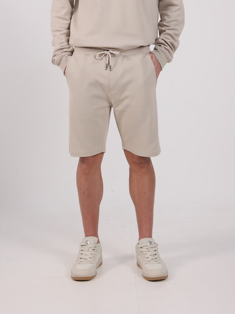 Men’s beige shorts